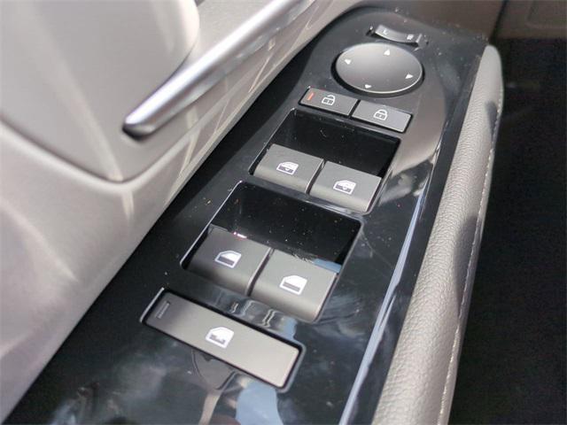 Photo of 2025 Phantom Black Hyundai TUCSON