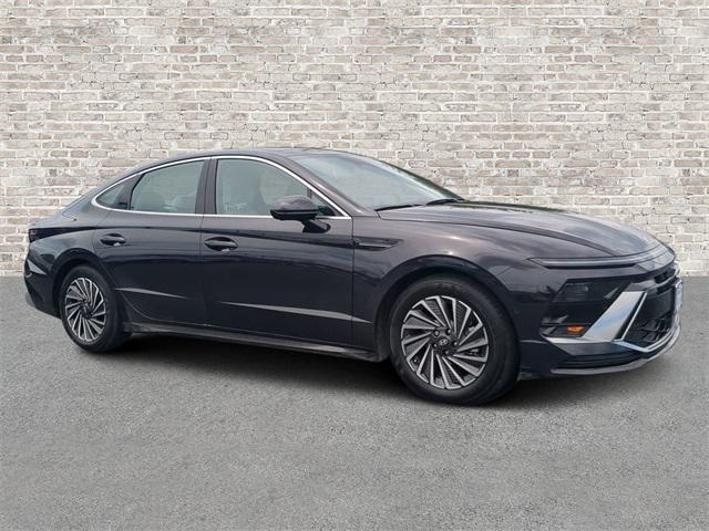 2024 Hyundai Sonata Hybrid