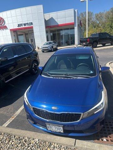 Photo of 2017 Deep Sea Blue Kia Forte