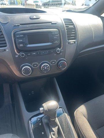 Photo of 2017 Deep Sea Blue Kia Forte