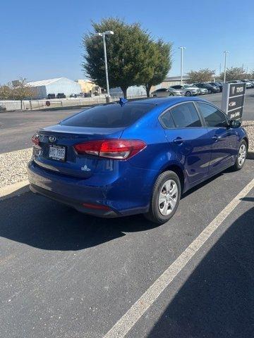 Photo of 2017 Deep Sea Blue Kia Forte