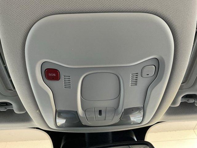 Photo of 2022 Slate Blue Pearlcoat Jeep Renegade