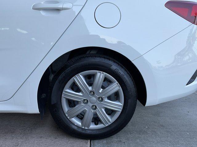 Photo of 2023 Clear White Kia Rio