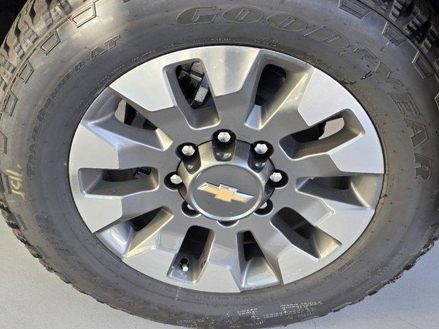 Photo of 2025 Black Chevrolet Silverado 2500