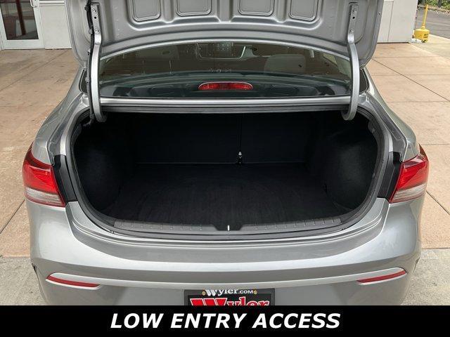 Photo of 2022 Steel Gray Kia Rio