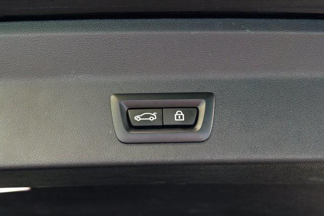 Photo of 2021 Jet Black BMW X3