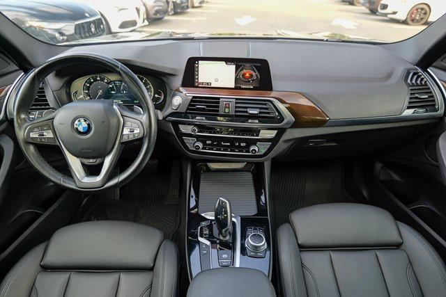 Photo of 2021 Jet Black BMW X3