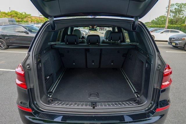 Photo of 2021 Jet Black BMW X3