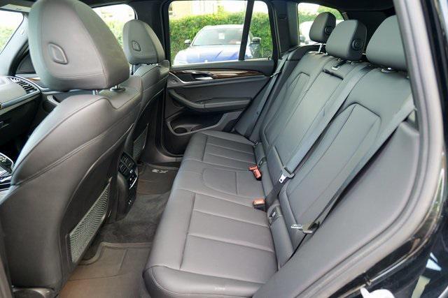 Photo of 2021 Jet Black BMW X3