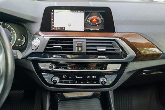 Photo of 2021 Jet Black BMW X3