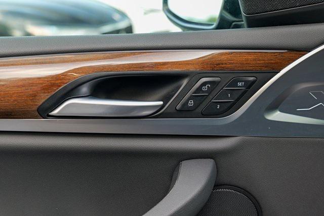 Photo of 2021 Jet Black BMW X3