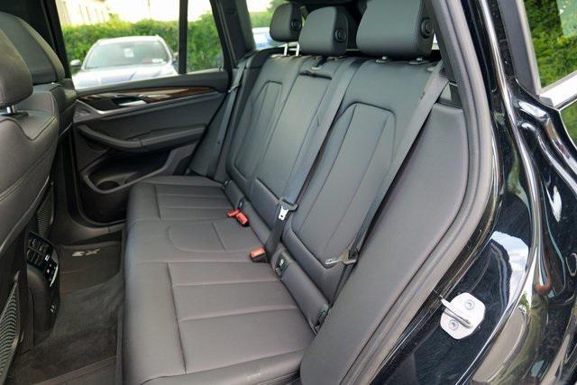 Photo of 2021 Jet Black BMW X3