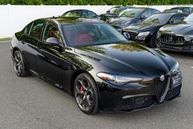 Photo of 2019 Alfa Black Alfa Romeo Giulia