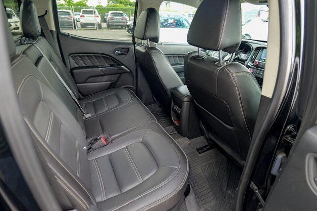 Photo of 2022 Onyx Black GMC Canyon