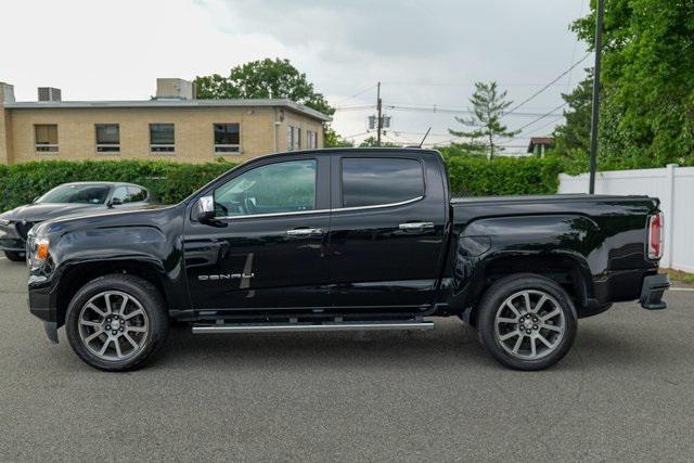 Photo of 2022 Onyx Black GMC Canyon