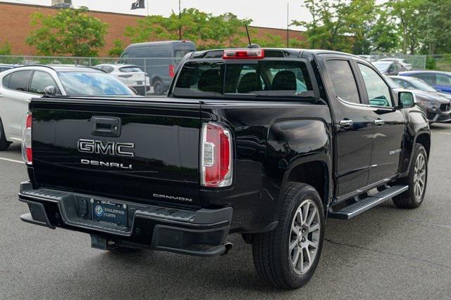 Photo of 2022 Onyx Black GMC Canyon