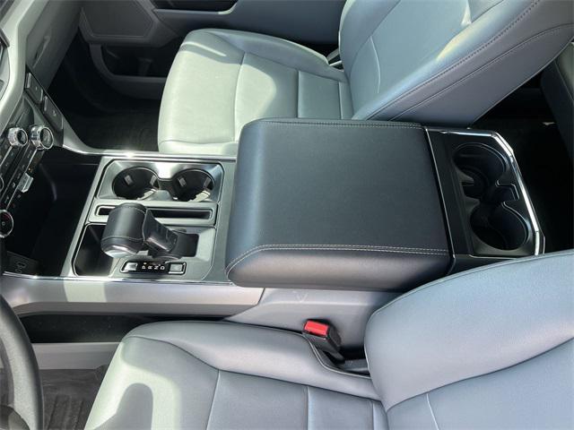 Photo of 2023 Avalanche Ford F-150 Lightning