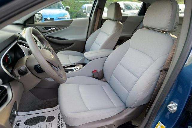 Photo of 2025 Lakeshore Blue Metallic Chevrolet Malibu