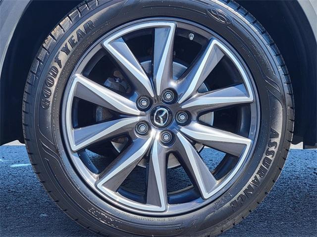 Photo of 2017 Deep Crystal Blue Mica Mazda CX-5