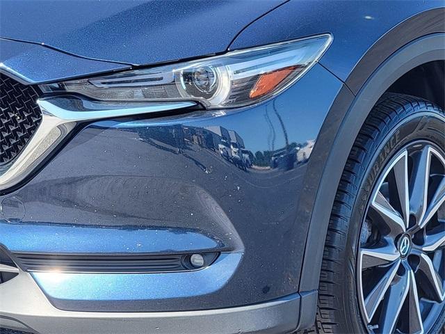 Photo of 2017 Deep Crystal Blue Mica Mazda CX-5