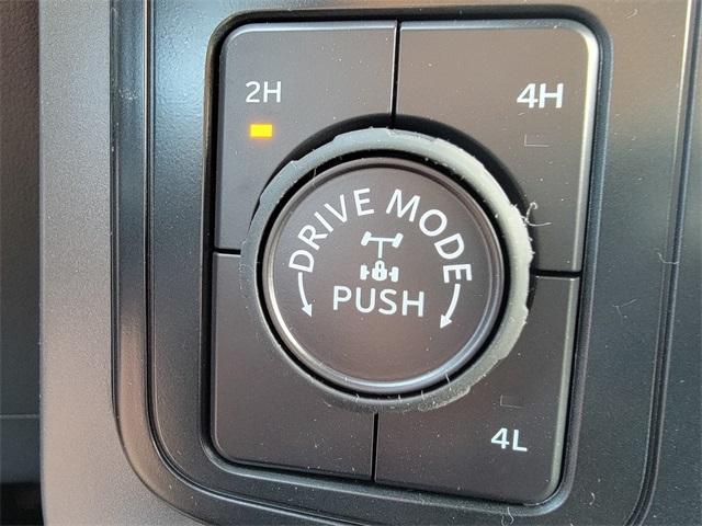 Photo of 2025 Oxford White Ford F-150