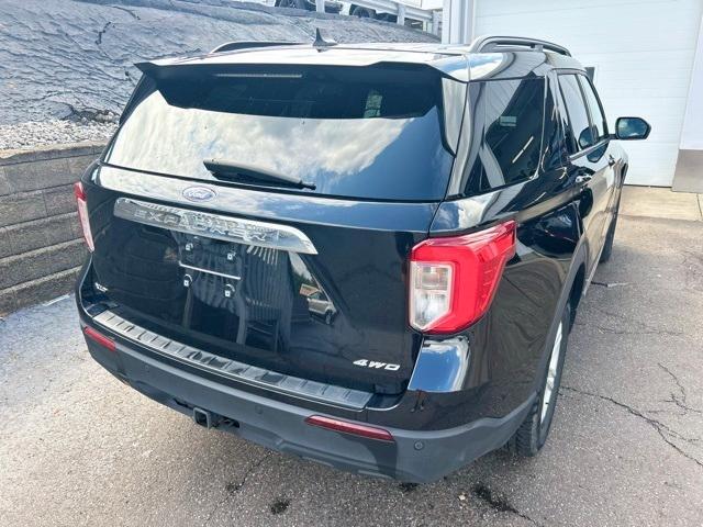Photo of 2023 Agate Black Metallic Ford Explorer