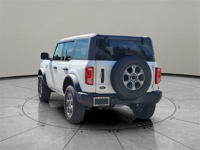 Photo of 2025 Oxford White Ford Bronco
