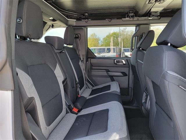 Photo of 2025 Oxford White Ford Bronco