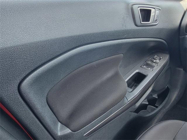 Photo of 2022 Race Red Ford EcoSport