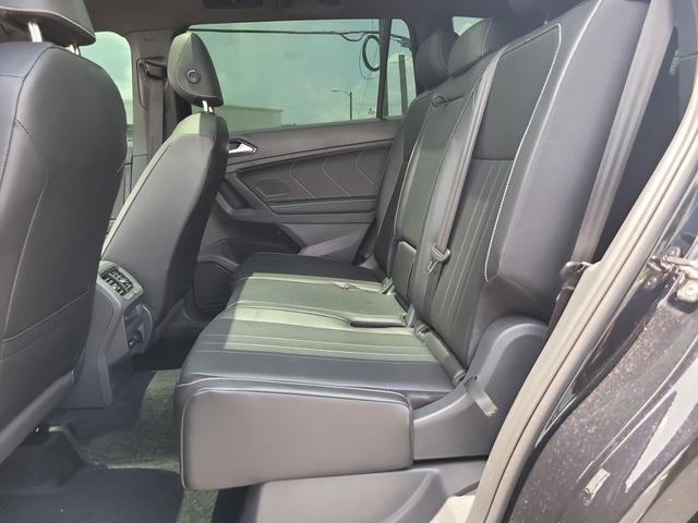 Photo of 2024 Deep Black Volkswagen Tiguan