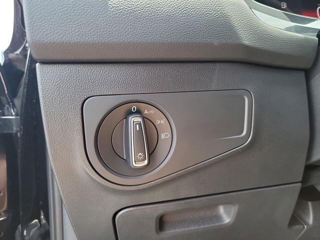 Photo of 2024 Deep Black Volkswagen Tiguan