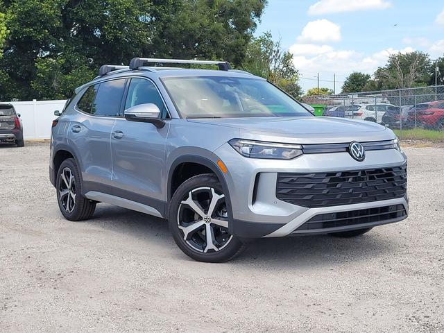 Photo of 2025 Pyrite Silver Metallic Volkswagen Tiguan