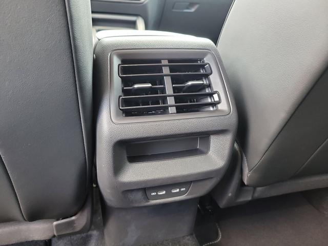 Photo of 2025 Pyrite Silver Metallic Volkswagen Tiguan