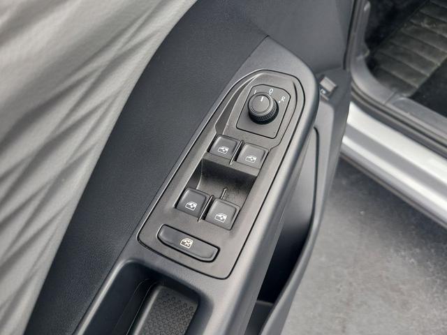 Photo of 2024 Pyrite Silver Metallic Volkswagen Taos