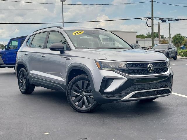 Photo of 2024 Pyrite Silver Metallic Volkswagen Taos