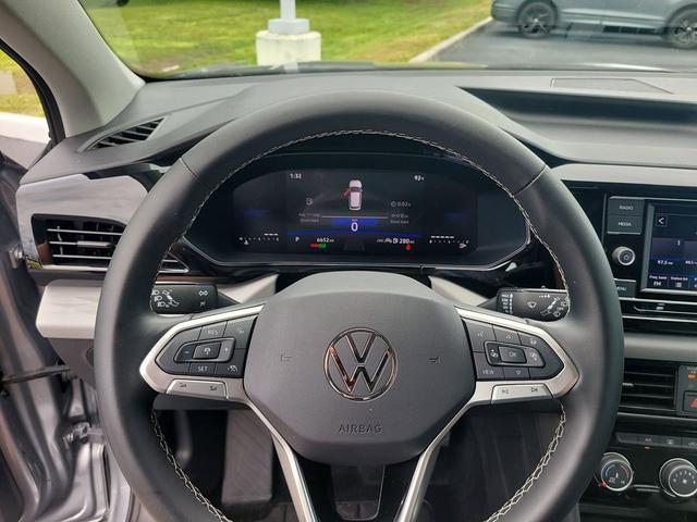 Photo of 2024 Pyrite Silver Metallic Volkswagen Taos