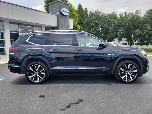 Photo of 2024 Deep Black Volkswagen Atlas