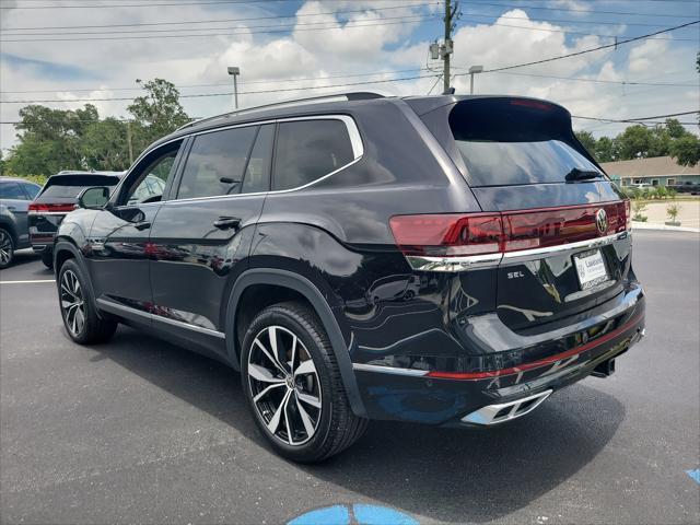 Photo of 2024 Deep Black Volkswagen Atlas