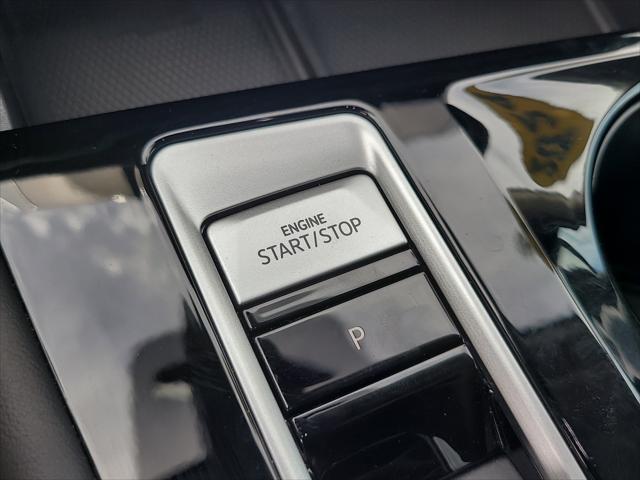 Photo of 2024 Deep Black Volkswagen Atlas