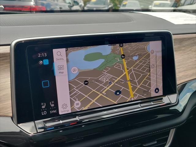 Photo of 2024 Deep Black Volkswagen Atlas