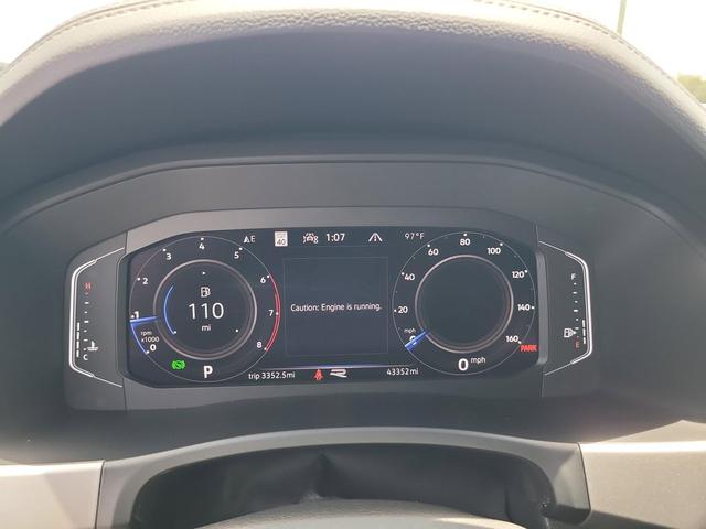 Photo of 2023 Pure Gray Volkswagen Atlas Cross Sport