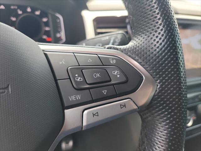 Photo of 2023 Pure Gray Volkswagen Atlas Cross Sport
