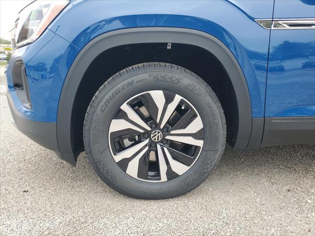 Photo of 2025 Mountain Lake Blue Metallic Volkswagen Atlas Cross Sport