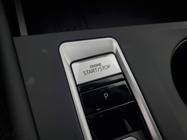 Photo of 2025 Mountain Lake Blue Metallic Volkswagen Atlas Cross Sport