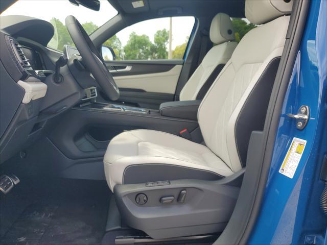 Photo of 2025 Mountain Lake Blue Metallic Volkswagen Atlas Cross Sport