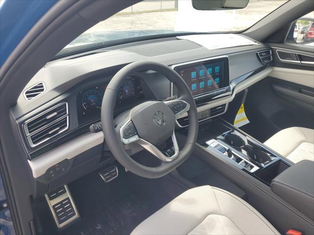 Photo of 2025 Mountain Lake Blue Metallic Volkswagen Atlas Cross Sport