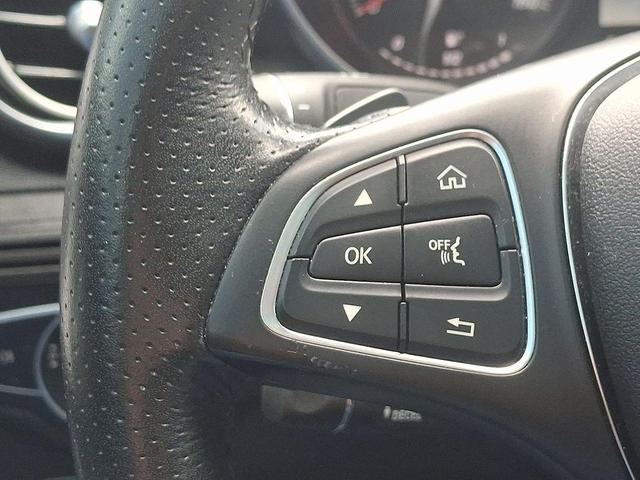 Photo of 2017 Polar White Mercedes-Benz C-Class