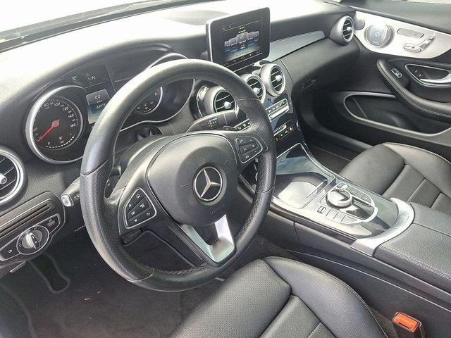 Photo of 2017 Polar White Mercedes-Benz C-Class