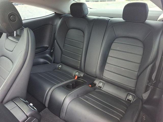 Photo of 2017 Polar White Mercedes-Benz C-Class