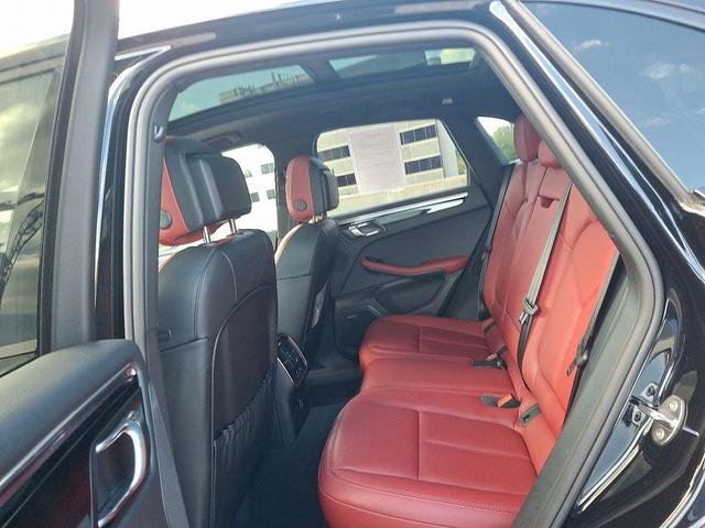 Photo of 2025 Jet Black Porsche Macan